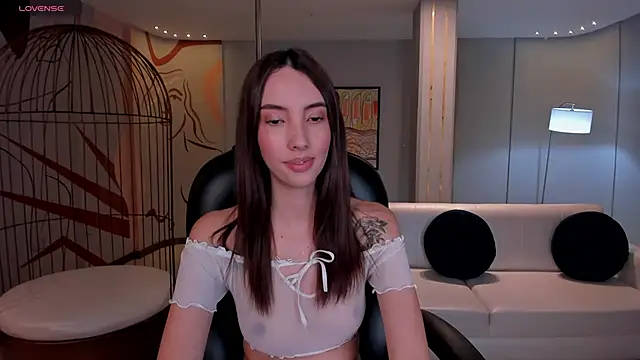 Snapshot of AnaisNin chatting on March 15, 2025, 4:10 pm AnaisNin online show from March 15, 2025, 4:10 pm