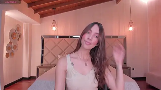 Snapshot of AnaisNin chatting on September 28, 2025, 5:40 pm AnaisNin online show from September 28, 2025, 5:40 pm