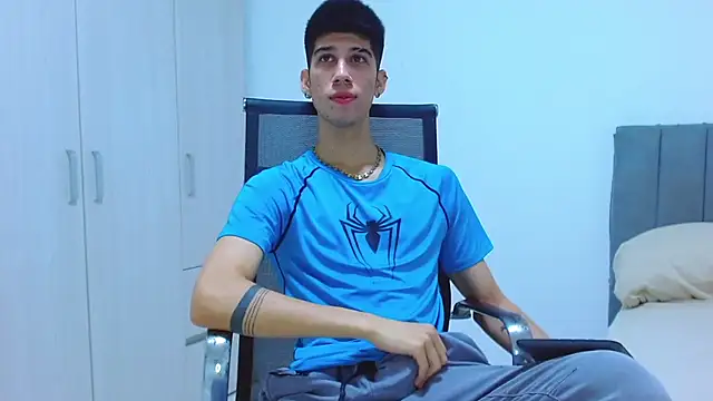 Snapshot of jhony-sex chatting on October 11, 2025, 3:39 am jhony-sex online show from October 11, 2025, 3:39 am