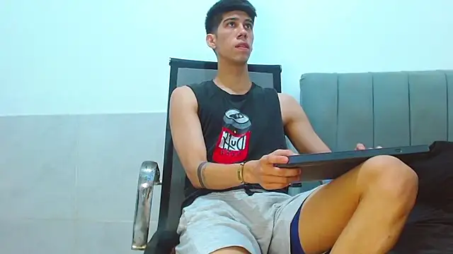 jhony-sex online show from July 17, 2026, 9:30 pm
