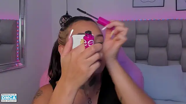 Susan-Sweet-7 online show from February 25, 2026, 8:07 pm