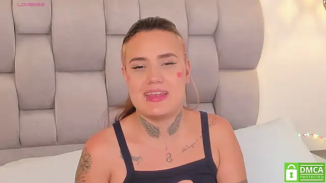 Susan-Sweet-7 online show from June 5, 2026, 8:47 pm