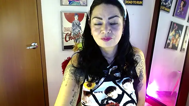 Ginna--mia online show from January 11, 2025, 12:44 am