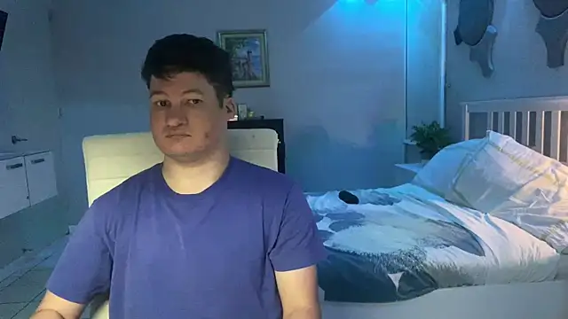 Snapshot of Lorenzo_hernandez chatting on March 19, 2025, 12:15 am Lorenzo hernandez online show from March 19, 2025, 12:15 am