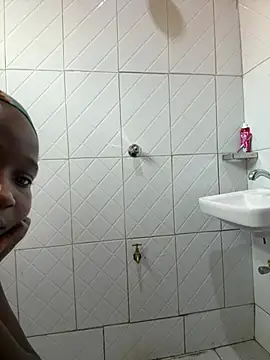 Snapshot of JemaimaPrincess chatting on July 16, 2026, 5:24 am JemaimaPrincess online show from July 16, 2026, 5:24 am