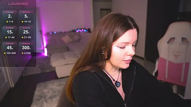 Snapshot of Your_Sweet_Julia chatting on February 5, 2026, 5:23 am Your Sweet Julia online show from February 5, 2026, 5:23 am