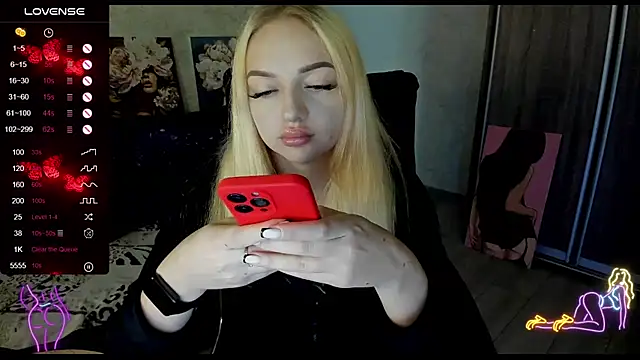 Stella  Cox online show from September 28, 2025, 5:24 am