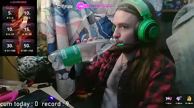 nicolasdumand21 online show from December 6, 2024, 1:00 pm