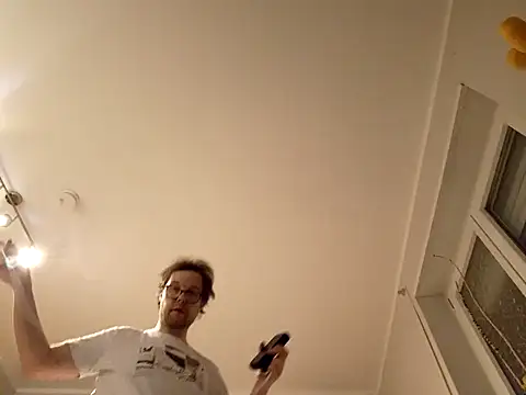 Snapshot of larsgessner30 chatting on December 3, 2025, 10:41 pm larsgessner30 online show from December 3, 2025, 10:41 pm