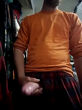 dougyhung2231 online show from June 12, 2026, 2:38 pm