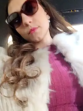 Snapshot of Milky_flexy_cat chatting on March 18, 2025, 2:15 pm Milky flexy cat online show from March 18, 2025, 2:15 pm