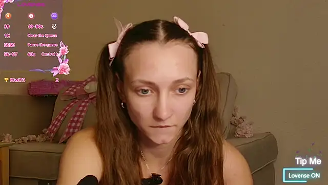 Snapshot of Milky_flexy_cat chatting on June 8, 2026, 3:34 pm Milky flexy cat online show from June 8, 2026, 3:34 pm