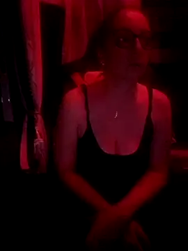 Snapshot of cuplubijoanna chatting on February 26, 2025, 8:33 pm cuplubijoanna online show from February 26, 2025, 8:33 pm