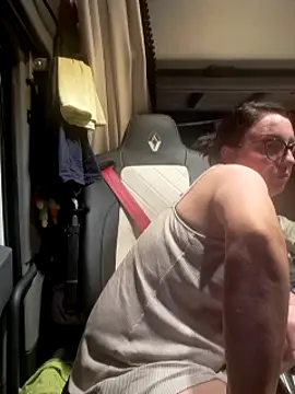 Snapshot of cuplubijoanna chatting on March 19, 2025, 1:10 am cuplubijoanna online show from March 19, 2025, 1:10 am