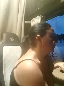 Snapshot of cuplubijoanna chatting on October 3, 2025, 5:48 am cuplubijoanna online show from October 3, 2025, 5:48 am