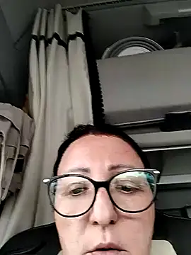 cuplubijoanna online show from January 10, 2026, 9:44 am