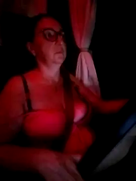 cuplubijoanna online show from June 16, 2026, 3:20 am