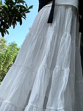 palzkybi123 online show from November 15, 2025, 4:21 am