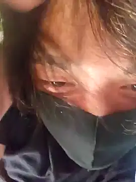 Snapshot of MANNZAAo06 chatting on October 6, 2025, 2:31 am MANNZAAo06 online show from October 6, 2025, 2:31 am