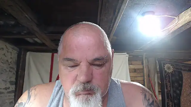 Snapshot of Newfiesausage1972 chatting on May 24, 2026, 1:05 pm Newfiesausage1972 online show from May 24, 2026, 1:05 pm