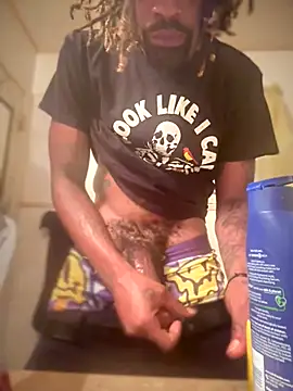 Snapshot of 1BeautyN1Beast chatting on September 29, 2025, 7:02 am 1BeautyN1Beast online show from September 29, 2025, 7:02 am