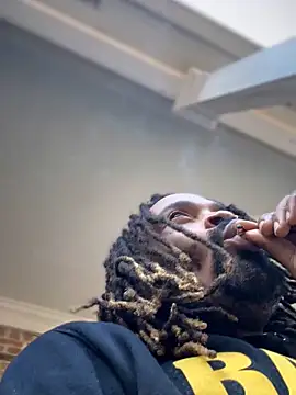 Snapshot of 1BeautyN1Beast chatting on November 29, 2025, 8:45 pm 1BeautyN1Beast online show from November 29, 2025, 8:45 pm