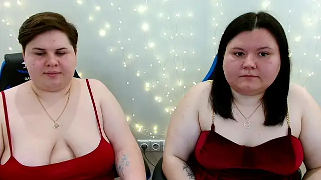 Snapshot of BeckyAndHellen chatting on May 30, 2026, 11:40 am BeckyAndHellen online show from May 30, 2026, 11:40 am