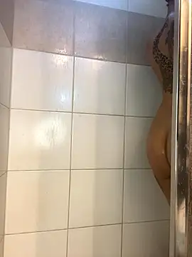 Shuggabutt online show from December 8, 2024, 10:03 pm