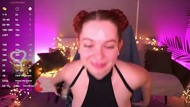CarolinaDia online show from April 26, 2026, 7:55 pm