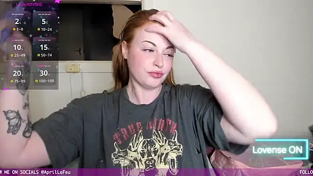 aaprill online show from September 25, 2025, 9:35 am