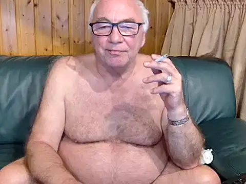 Snapshot of biggandybig chatting on March 11, 2025, 9:48 pm biggandybig online show from March 11, 2025, 9:48 pm