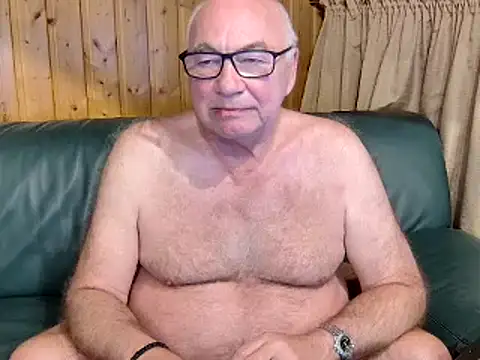 Snapshot of biggandybig chatting on March 20, 2025, 10:40 pm biggandybig online show from March 20, 2025, 10:40 pm