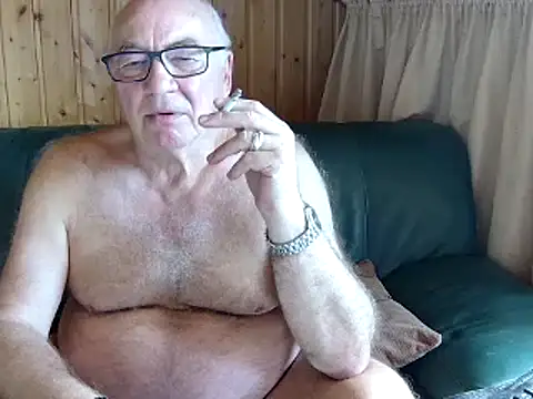 Snapshot of biggandybig chatting on March 21, 2025, 11:55 am biggandybig online show from March 21, 2025, 11:55 am