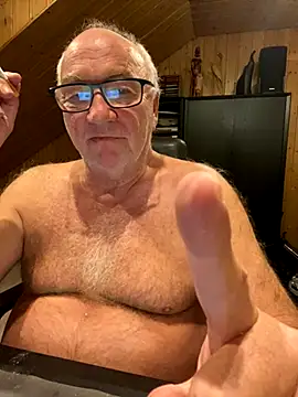 biggandybig online show from September 22, 2025, 10:01 pm