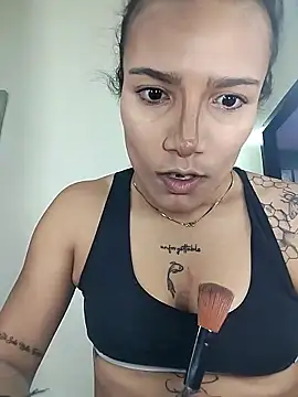 Yaumiko online show from October 11, 2025, 11:09 am