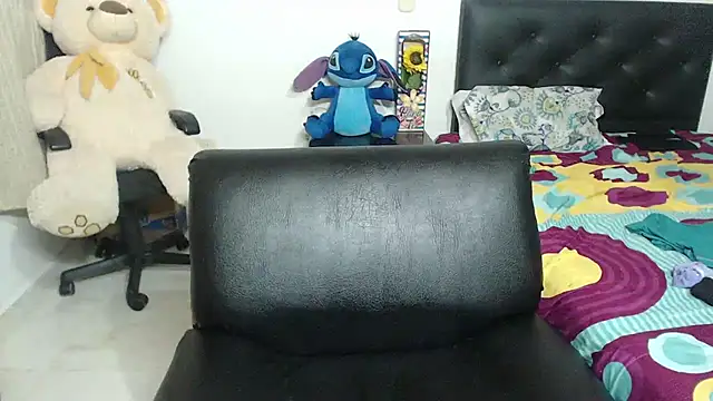 alexia 87 online show from February 2, 2025, 5:10 am