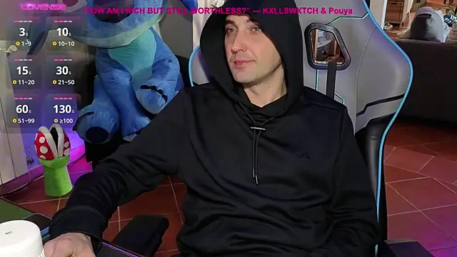 Snapshot of Gil_gamesh90 chatting on November 12, 2025, 8:48 am Gil gamesh90 online show from November 12, 2025, 8:48 am