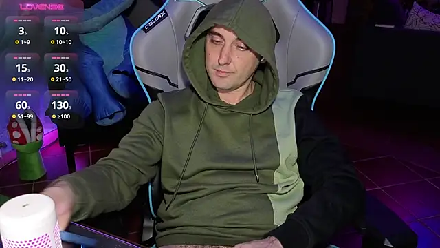 Snapshot of Gil_gamesh90 chatting on November 18, 2025, 6:12 pm Gil gamesh90 online show from November 18, 2025, 6:12 pm