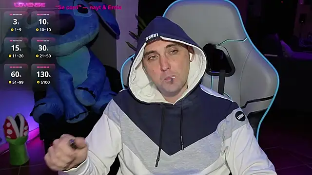 Snapshot of Gil_gamesh90 chatting on November 19, 2025, 8:20 pm Gil gamesh90 online show from November 19, 2025, 8:20 pm