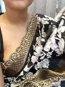 Divya girl online show from February 21, 2026, 11:22 am