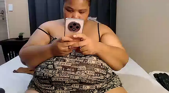 Snapshot of XXSEXYBBW94 chatting on January 11, 2025, 6:12 pm XXSEXYBBW94 online show from January 11, 2025, 6:12 pm