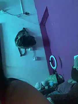 NenaRicaok online show from January 6, 2025, 7:35 pm