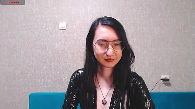 Xxx goddes xxX online show from October 2, 2025, 2:46 pm