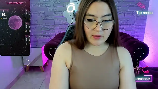 conniejames m online show from February 12, 2026, 1:28 pm