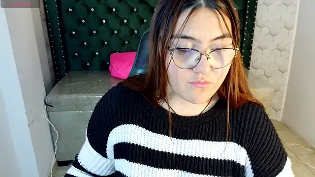 conniejames m online show from July 28, 2026, 6:20 pm
