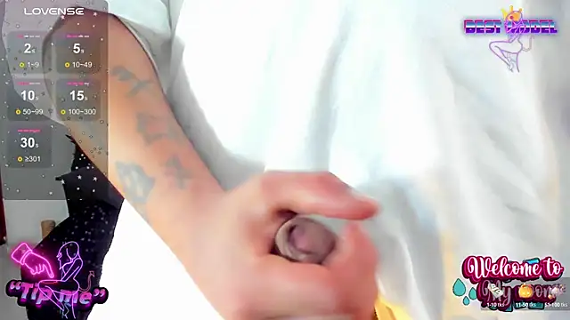 Snapshot of angels_srednal chatting on December 23, 2024, 4:39 pm angels srednal online show from December 23, 2024, 4:39 pm