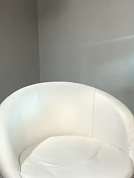 Snapshot of Artur_Anna chatting on October 4, 2025, 8:07 pm Artur Anna online show from October 4, 2025, 8:07 pm