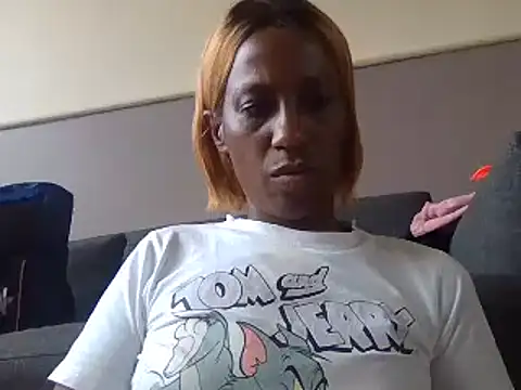 AfricanPrincesss2 online show from January 8, 2025, 1:41 pm