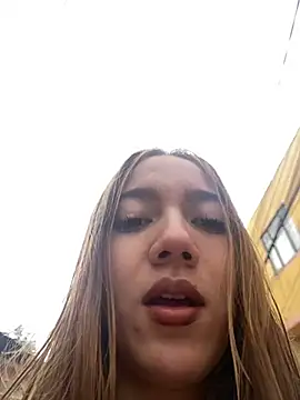 melody-dy online show from January 4, 2025, 7:55 pm