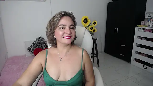 ana milf online show from February 20, 2025, 2:57 pm